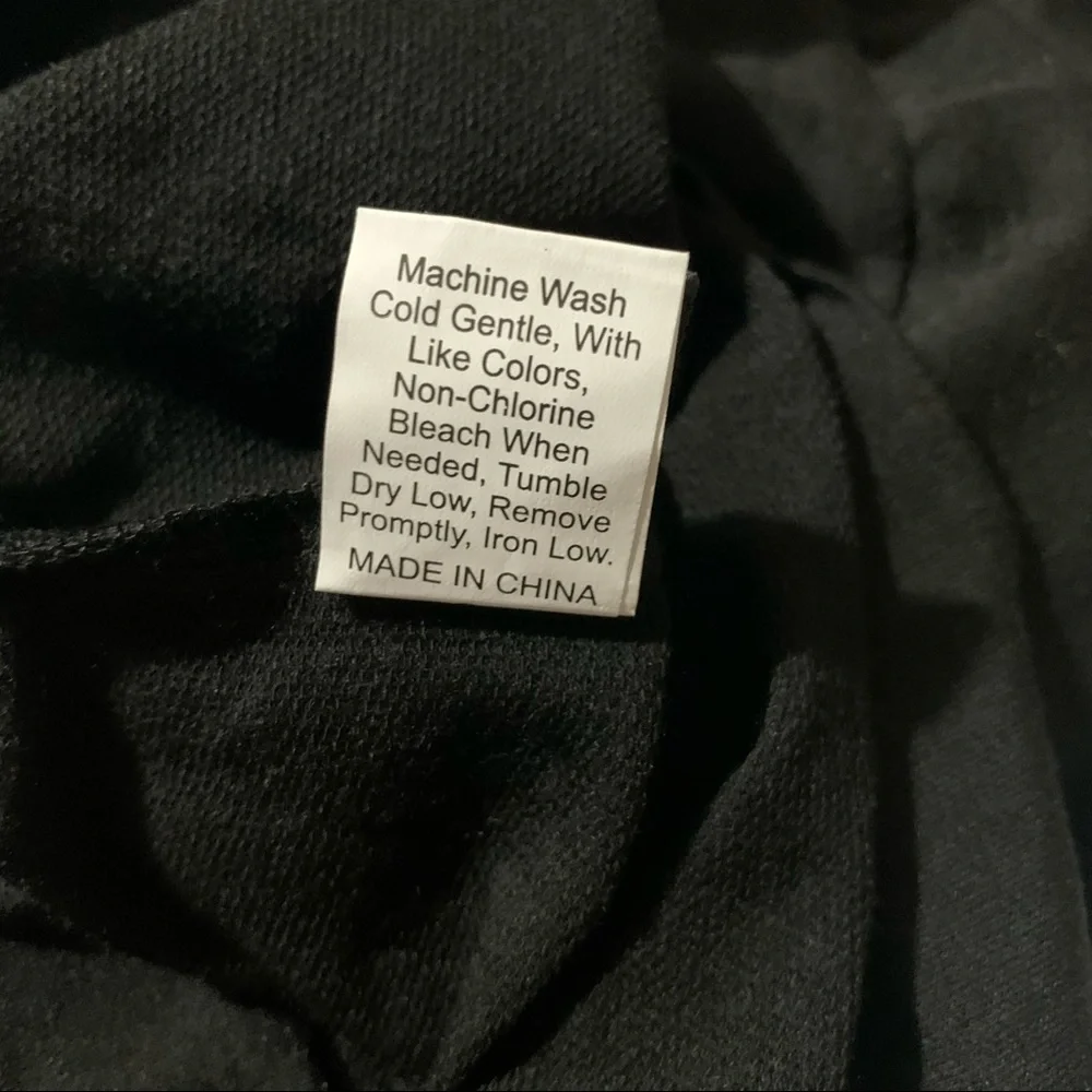 Simple Zip-Up Drop Shoulder Black Jacket with Hood NWOT_11